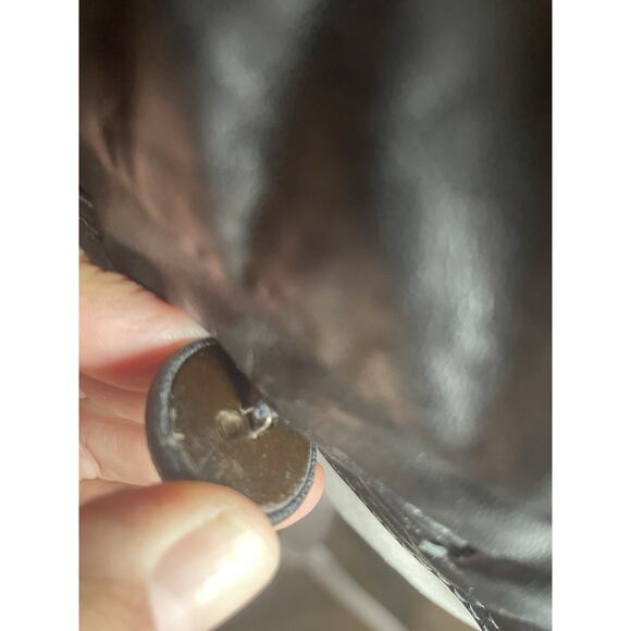 Vintage Luxury Leather Vest wth Genuine Raccoon Fur Sleeves–High-End European - Picture 3 of 16